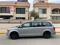 دودج كارافان